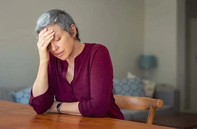 Woman-experiencing-Menopause