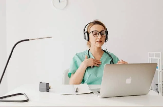 The Rise of Telehealth: Your Ultimate Guide to Managing Symptoms and Getting an Instant Allergy Prescription Refill Online article image