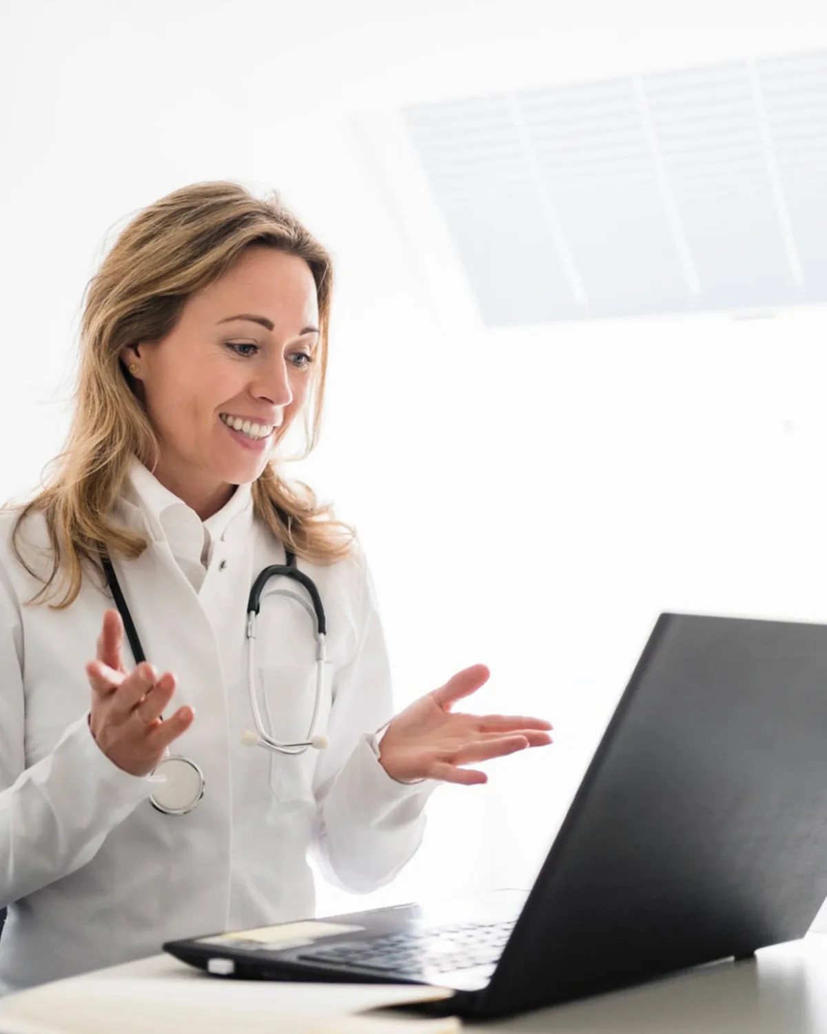 Hamilton Telehealth provider reviewing a functional medicine care plan
